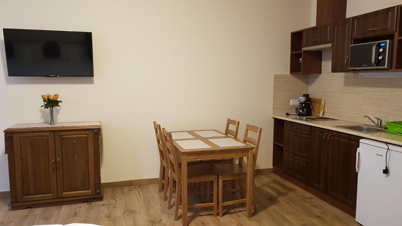 Toscana Apartman Gyula Exterior foto