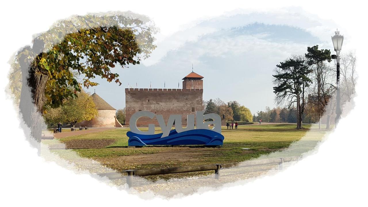 Toscana Apartman Gyula Exterior foto